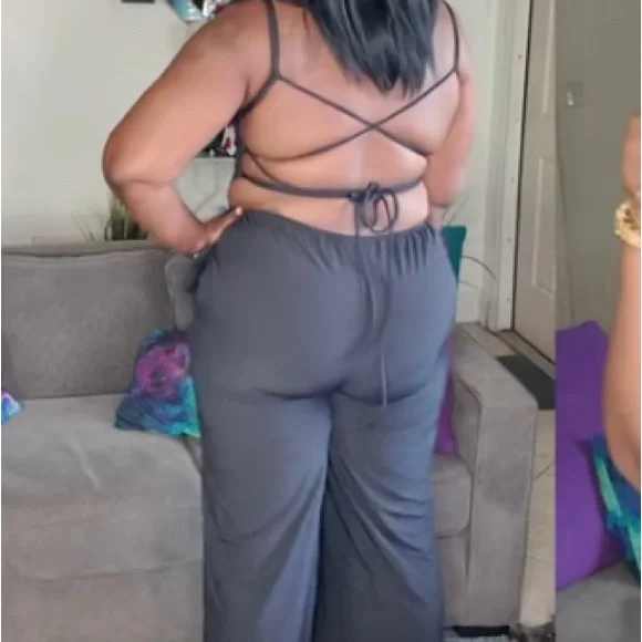 HALARA Black Jumpsuit with Sweetheart Neckline and Wide-Leg Design - Picture 4 of 4